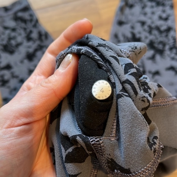 Lululemon align leggings - Picture 3 of 5